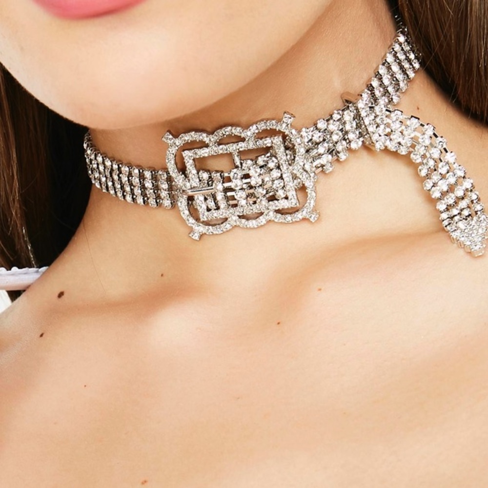 Studded choker